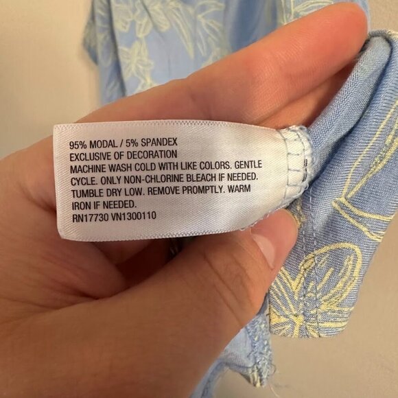 Stars Above Cami & Shorts Pajama Set with Adjustable Spaghetti Straps, Sz Large - Picture 6 of 11